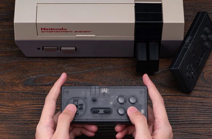 Il controller 8BitDo N30 per giocare al NES senza fili