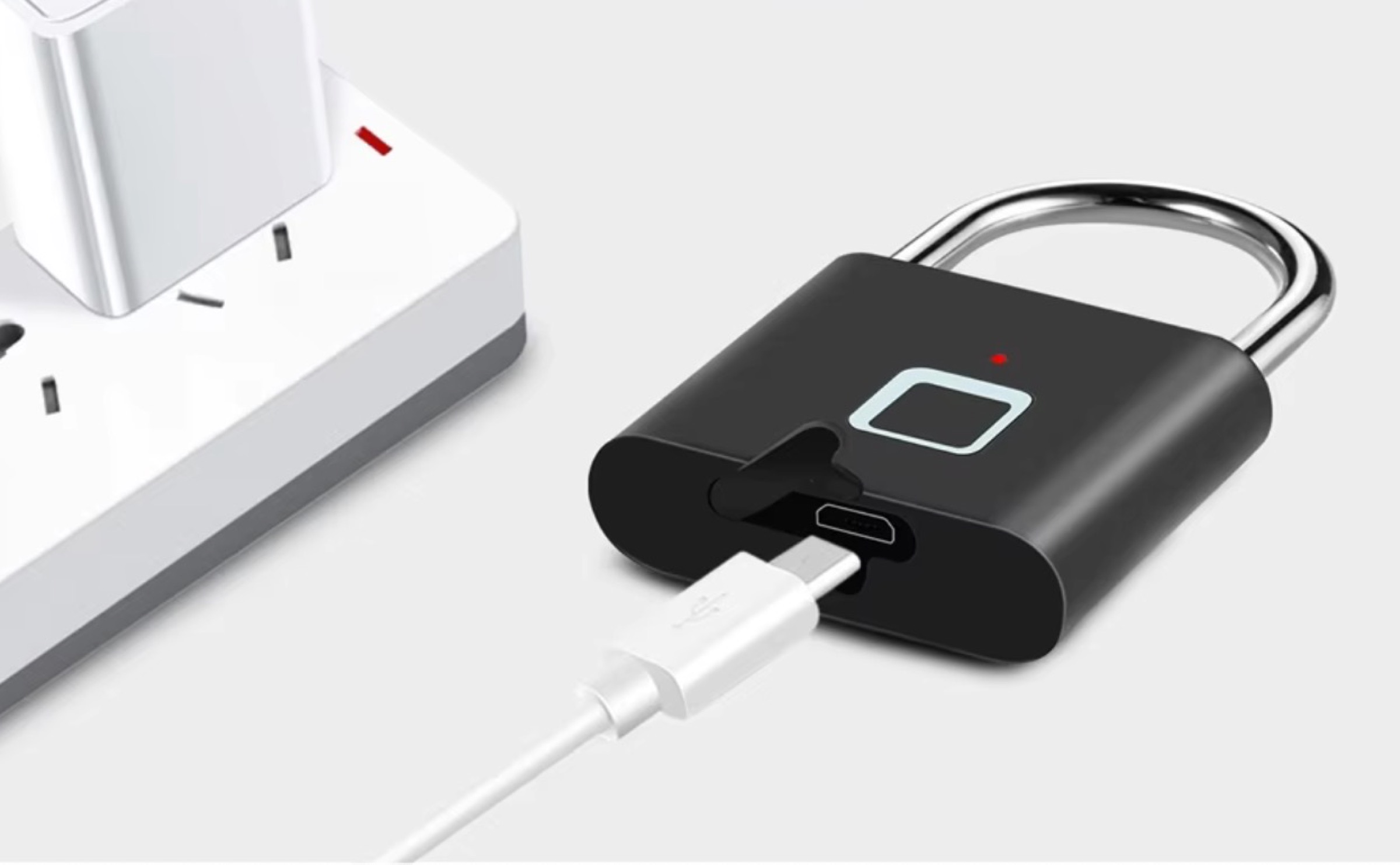 Lucchetto KERUI a soli 4 €, si sblocca con l'impronta digitale Lucchetto KERUI a soli 4 €, si sblocca con l'impronta digitale