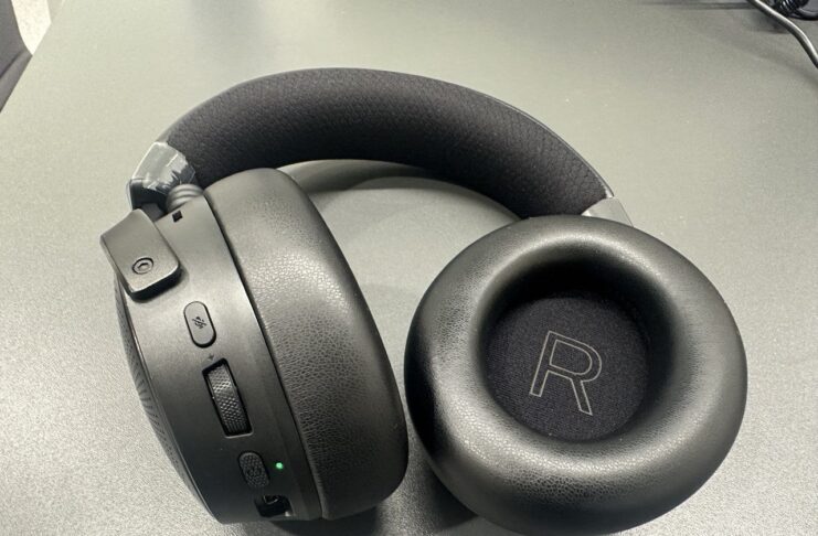 Razer Kraken V4 Pro daniele 12