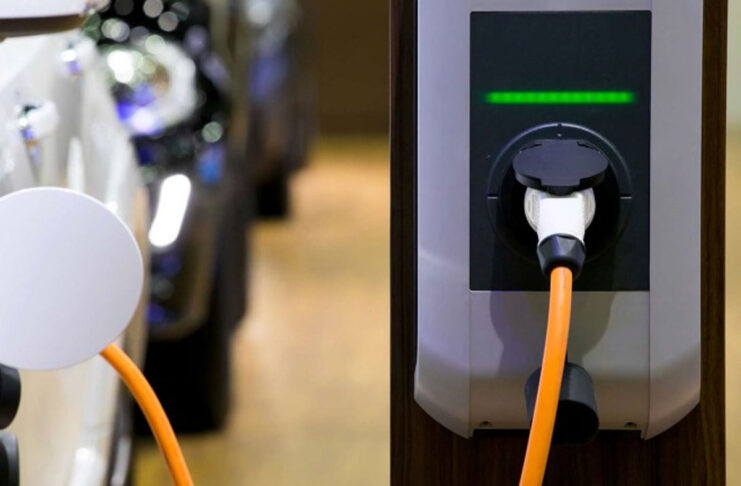 Nel Regno Unito lo sharing delle stazioni di ricarica per le auto elettriche