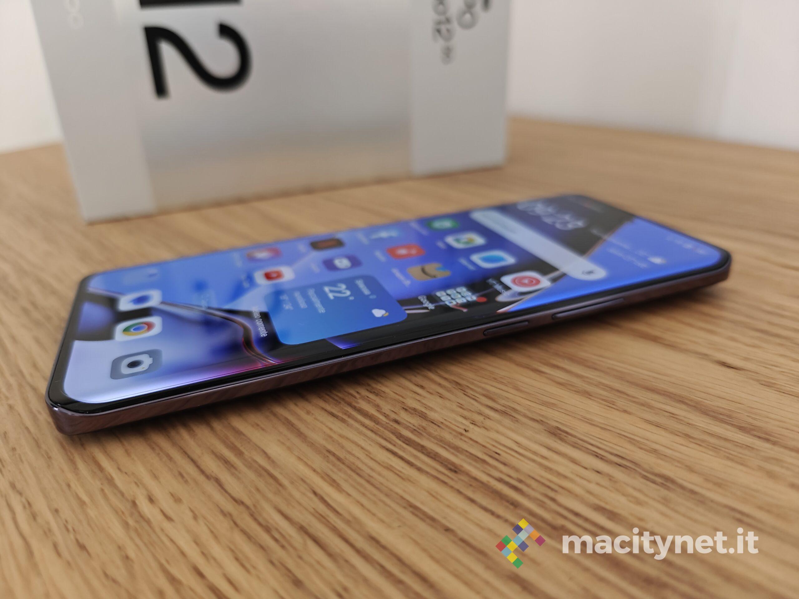 In prova OPPO Reno 12 - macitynet.it In prova OPPO Reno 12 - macitynet.it