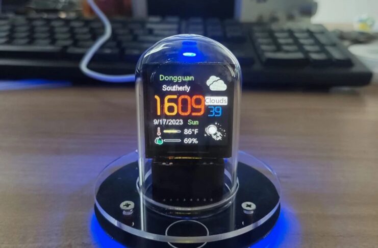 Orologio da tavolo con WiFi, monitora tutto a 20 € - macitynet.it