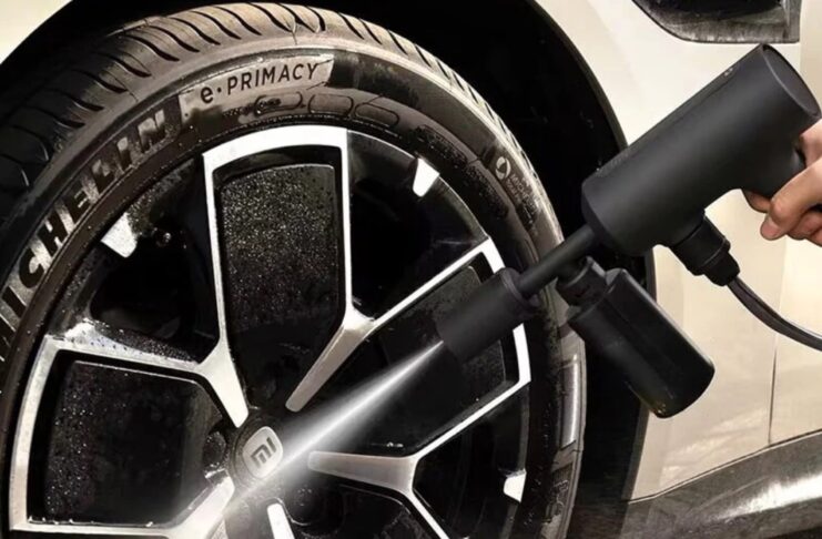 Pistola ad acqua elettrica, il lavaggio a pressione è in sconto