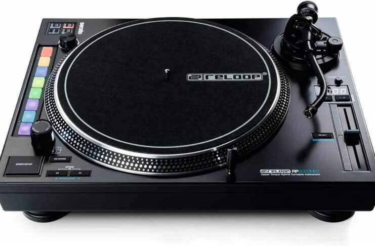 Reloop RP-8000 MK, giradischi a misura di Serato DJ Pro - macitynet.it