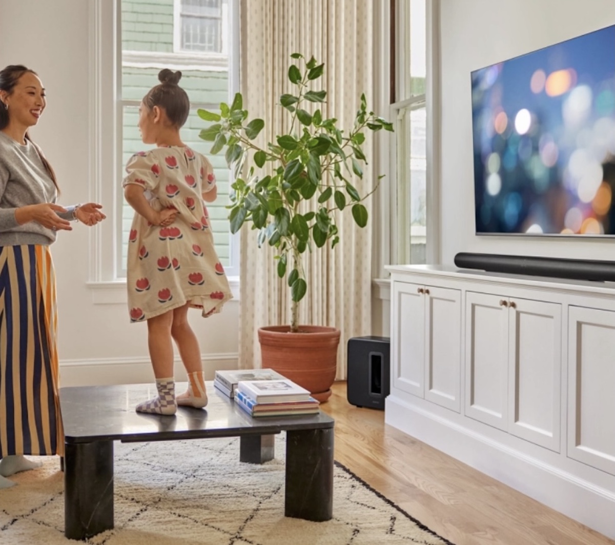 Sonos Arc Ultra rivoluziona il mondo delle sounbar con Sound Motion Sonos Arc Ultra rivoluziona il mondo delle sounbar con Sound Motion