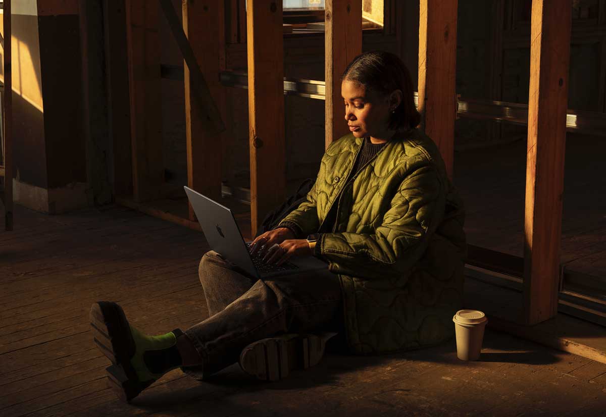 MacBook Pro, il redesign completo arriverà nel 2026