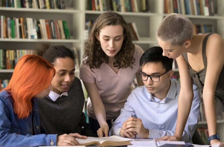 Gli insegnanti avvertono, l'uso eccessivo della tecnologia può generare lacune nell'apprendimento - macitynet.it