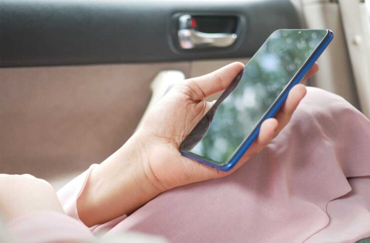 Android, dopo Apple anche Google studia una funzione per ridurre il mal d'auto - macitynet.it