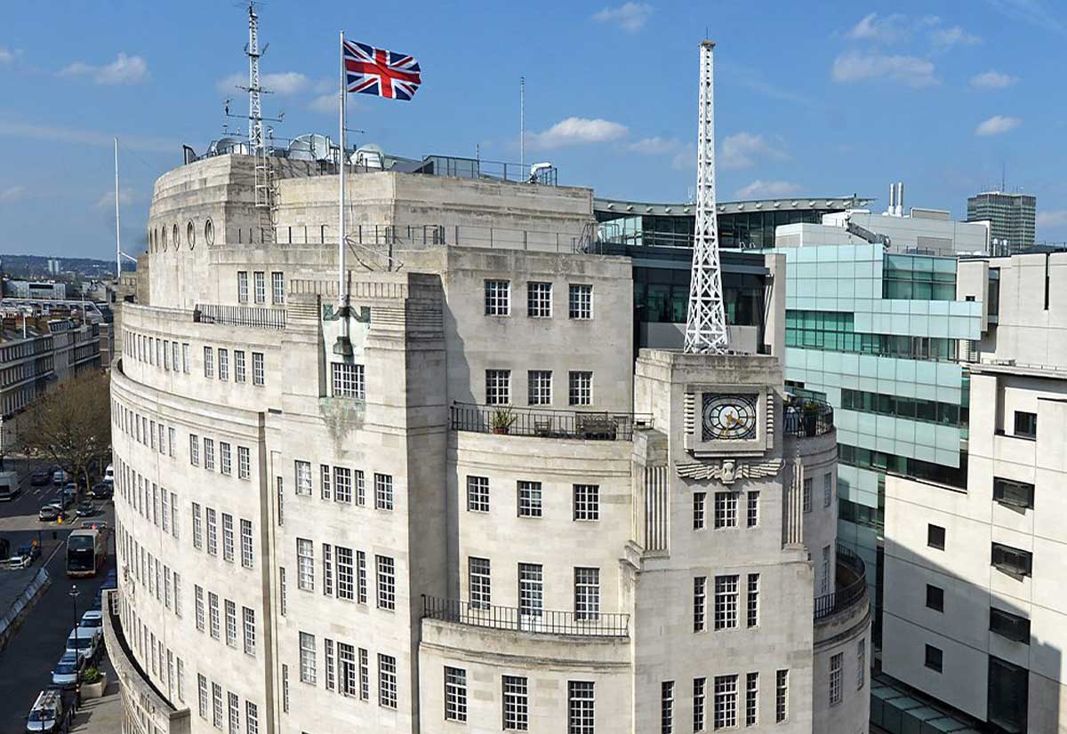 Apple Intelligence ha fatto arrabbiare la BBC - macitynet.it Apple Intelligence ha fatto arrabbiare la BBC - macitynet.it