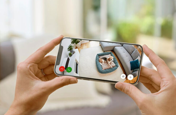 Il 59% degli italiani desidera telecamere smart per rimanere connessi con i propri animali domestici - macitynet.it