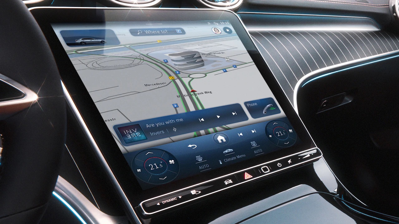 Automotive AI Agent sale a bordo delle Mercedes - macitynet.it