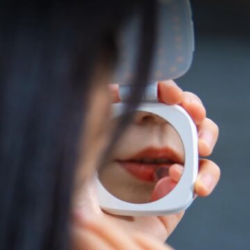 SMALLRIG Vibe P48, la torcia MagSafe per video di qualità con iPhone - macitynet.it