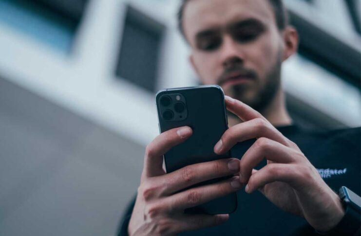 Nuove norme contro le false recensioni online - macitynet.it