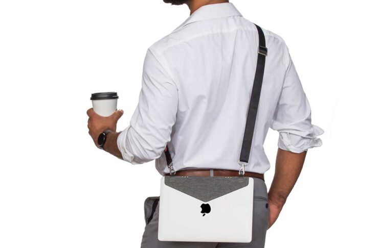 Laptop Strap trasforma il portatile in tracolla - macitynet.it