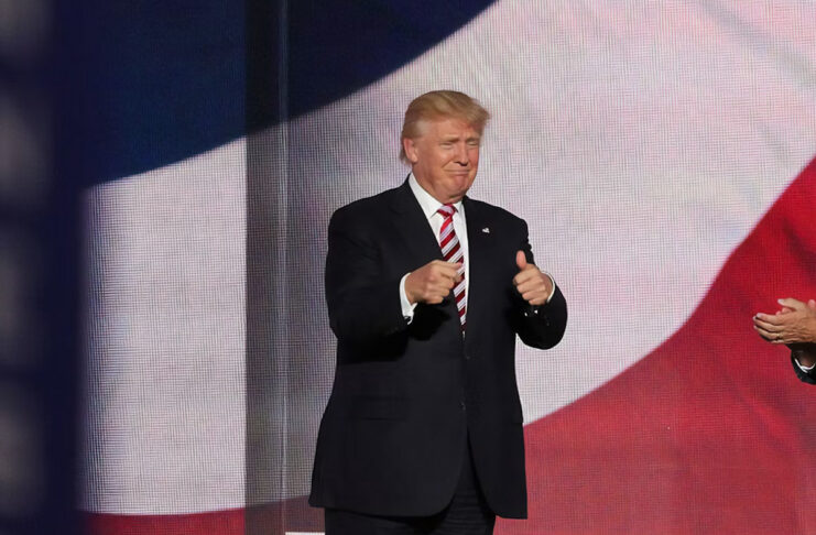 Trump attacca Apple per il rifiuto di abolire il programma di inclusione e diversità - macitynet.it