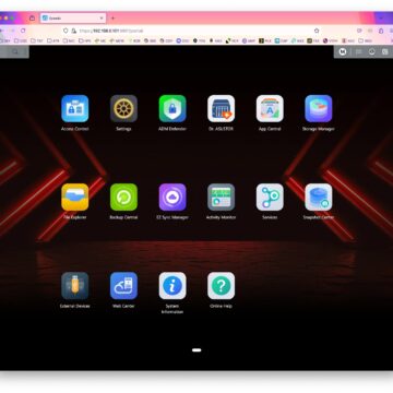 Recensione Flashstor 12 Pro Gen2, un NAS NVMe così potente non l'avete mai visto - macitynet.it