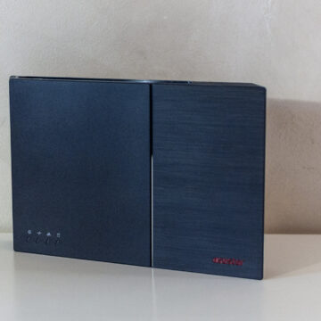 Recensione Flashstor 12 Pro Gen2, un NAS NVMe così potente non l'avete mai visto - macitynet.it