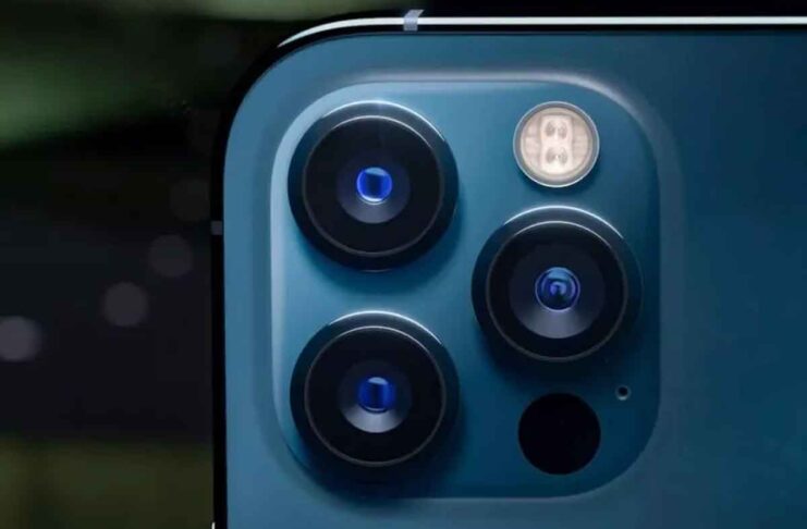 I futuri iPhone potrebbero integrare obiettivi liquidi - macitynet.it