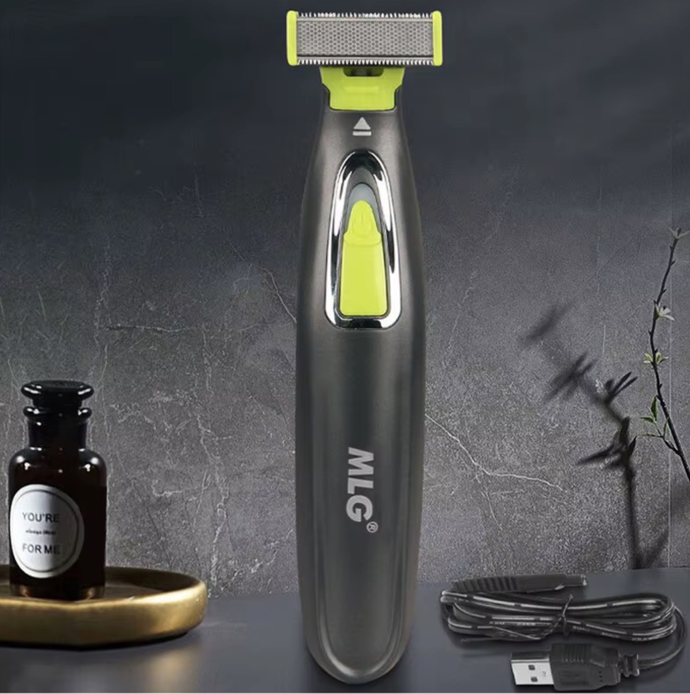 Il sosia del Philips OneBlade è in sconto a 12 € - macitynet.it