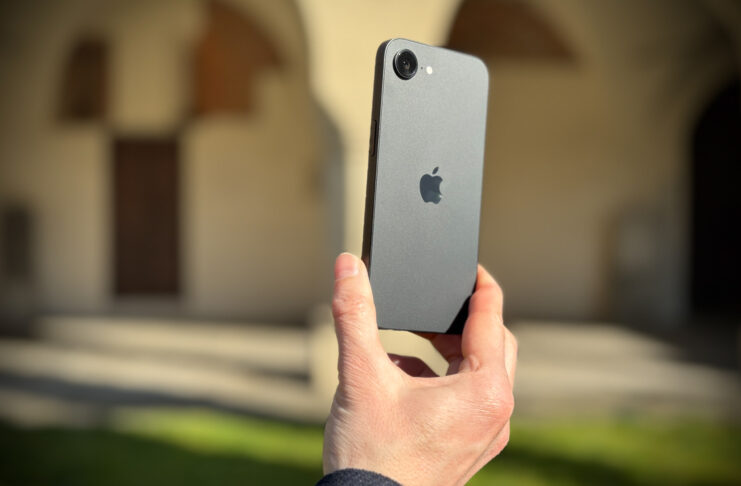 iPhone 16e, comprarlo o no è una questione di intelligenza - macitynet.it