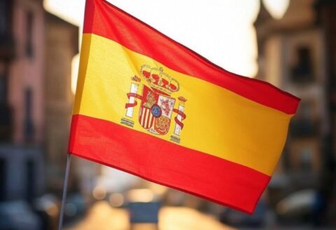 Spagna, gli operatori di telefonia dovranno garantire copertura per almeno 4 ore in caso di blackout