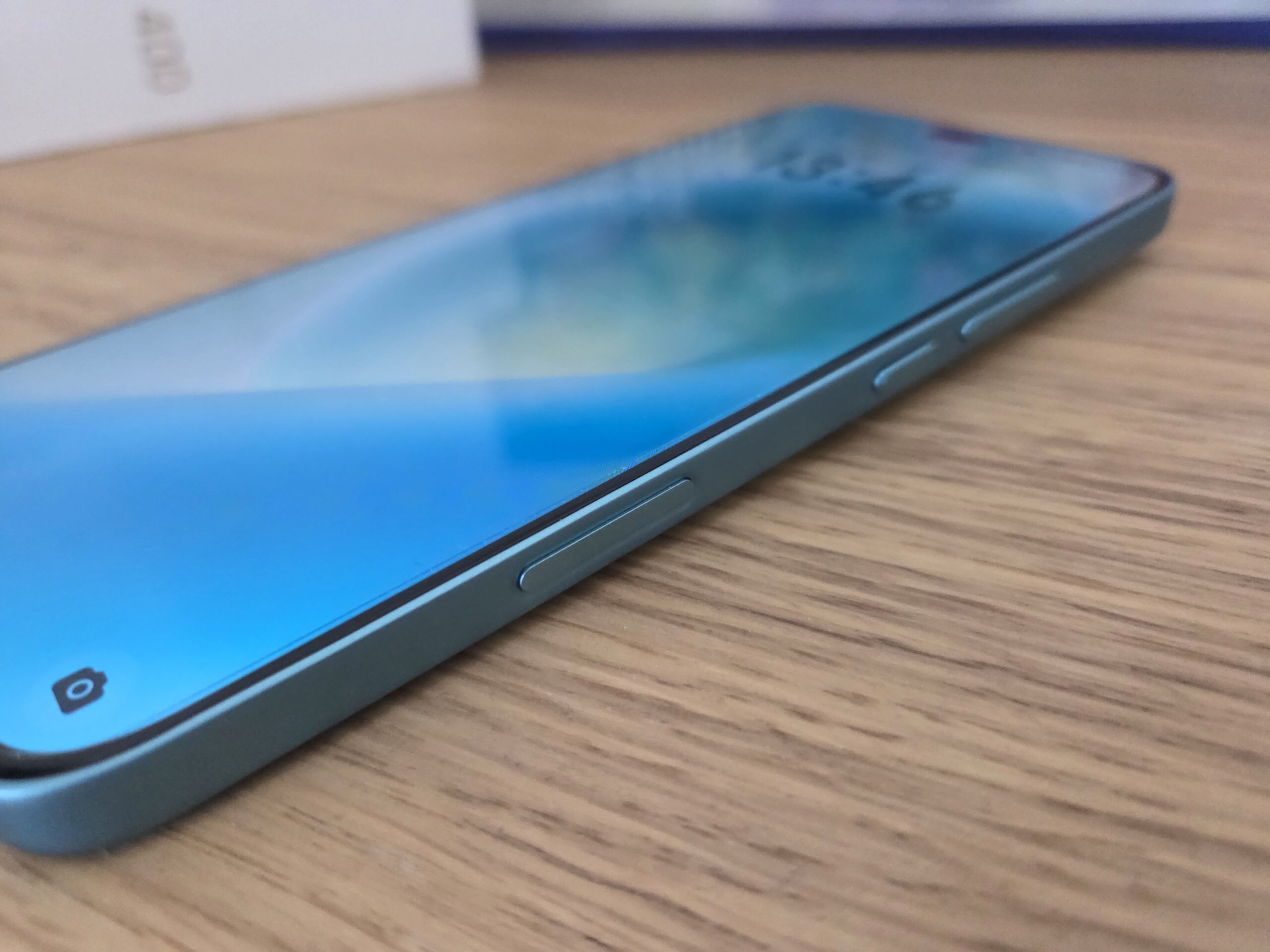 Honor 400 Lite, prime impressioni e quel tasti stile iPhone - macitynet.it Honor 400 Lite, prime impressioni e quel tasti stile iPhone - macitynet.it