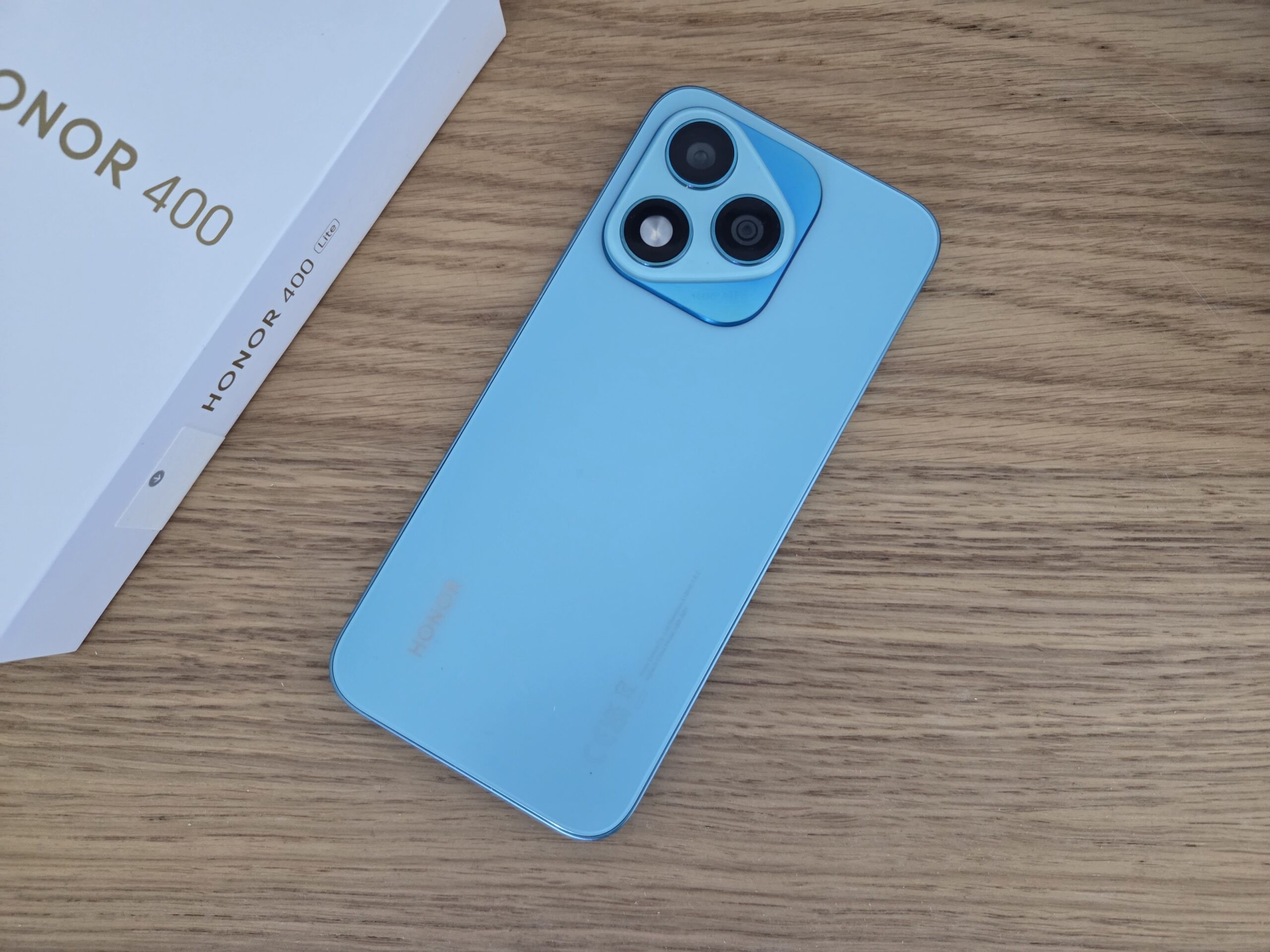 Honor 400 Lite, prime impressioni e quel tasti stile iPhone - macitynet.it Honor 400 Lite, prime impressioni e quel tasti stile iPhone - macitynet.it