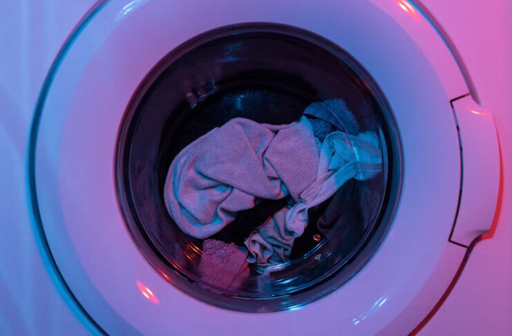 Pulizie di casa, in Italia se ne occupano 19 milioni di uomini - macitynet.it