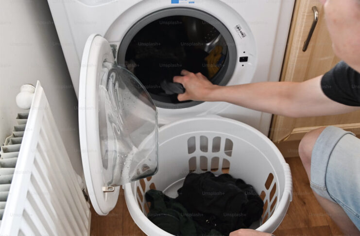 Pulizie di casa, in Italia se ne occupano 19 milioni di uomini - macitynet.it