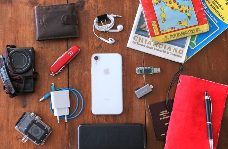 Viaggiare con iPhone, le migliori cose da fare prima di partire - macitynet.it