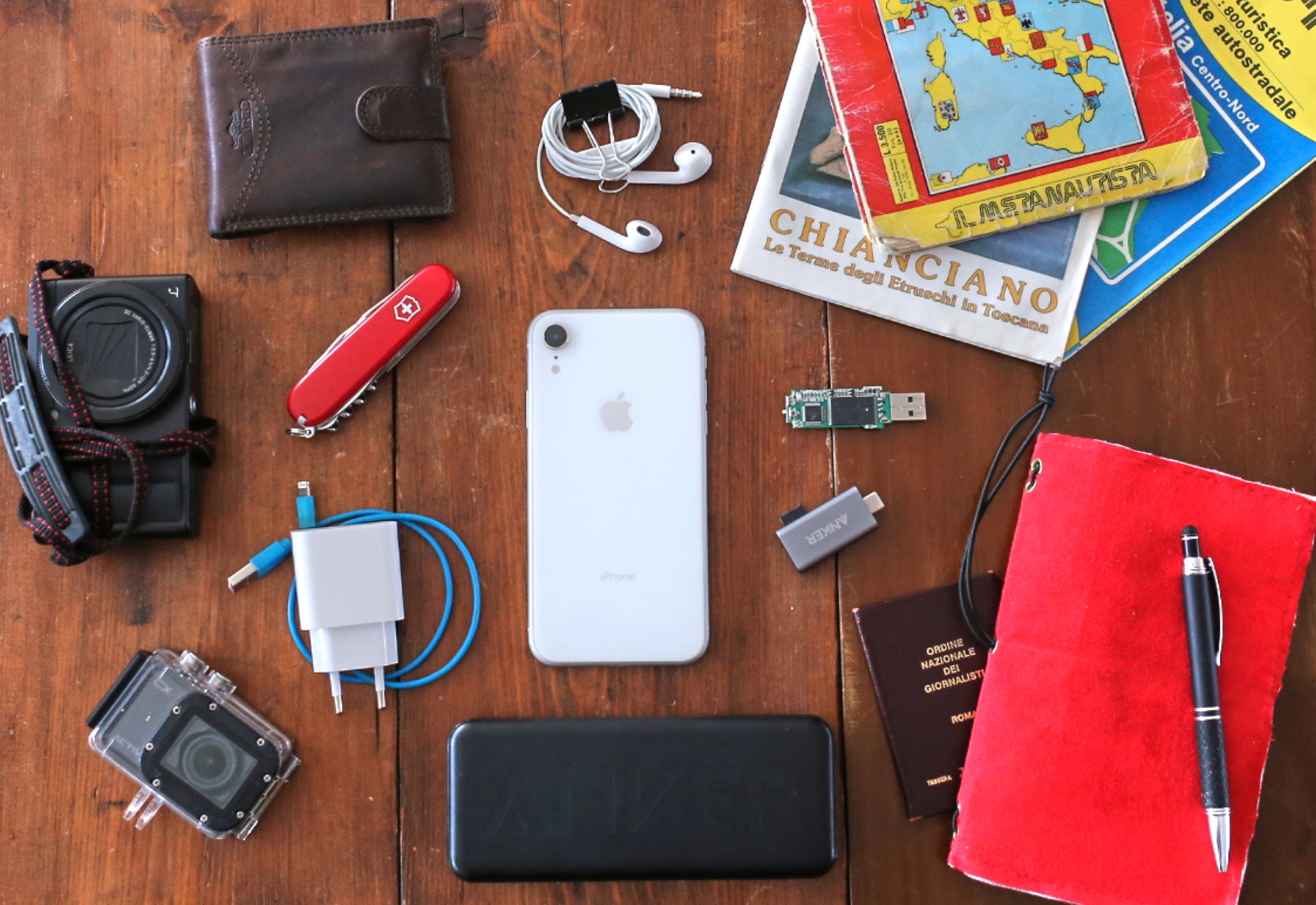 Viaggiare con iPhone, le migliori cose da fare prima di partire - macitynet.it Viaggiare con iPhone, le migliori cose da fare prima di partire - macitynet.it