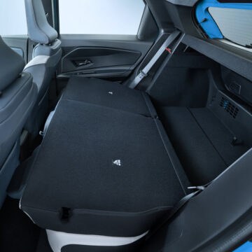 Nissan Micra torna in Italia per la prima volta 100% elettrica - macitynet.it