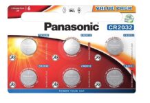 6 batterie Panasonic CR2032 per AirTag a solo 3,79€ su Amazon 6 batterie Panasonic CR2032 a 3,79€, perfette per AirTag (e non solo) al minimo storico - macitynet.it