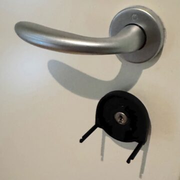 Con Switchbot Lock Ultra Vision Combo, la serratura con riconoscimento facciale, l'unboxing - macitynet.it