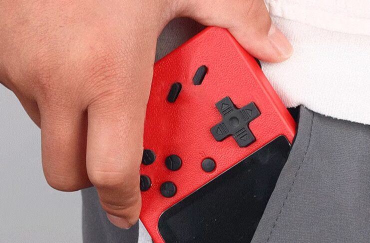 Console portatile stile Game Boy a soli 6 € - macitynet.it