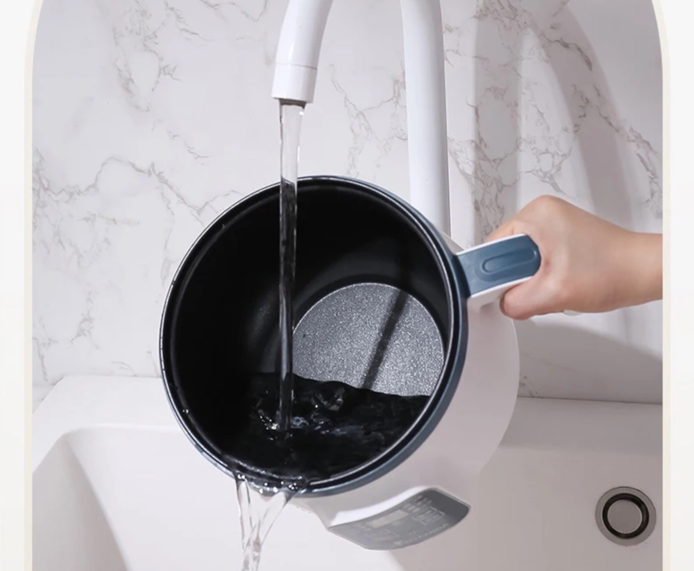 Cuociriso elettrico, cottura al vapore perfetta a meno di 13 € - macitynet.it