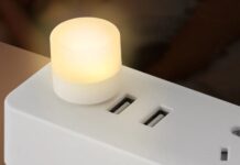 Mini lampada USB, mettete una luce di posizione ovunque spendendo solo 1 € - macitynet.it