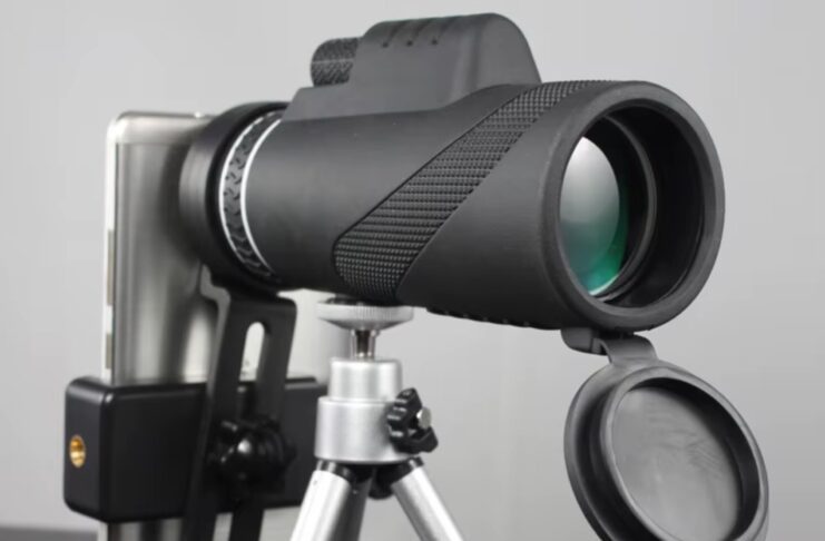 Monocolo 8x con supporto smartphone a meno di 10 € - macitynet.it