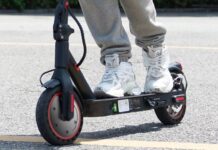 Monopattino elettrico i9 a metà prezzo, solo 147,99 € - macitynet.it