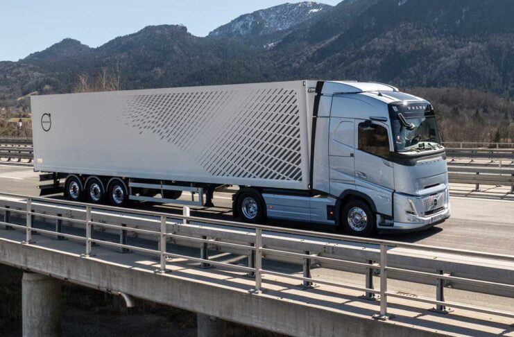 Volvo Trucks si ispira all'industria aerospaziale con l'aerodinamica - macitynet.it