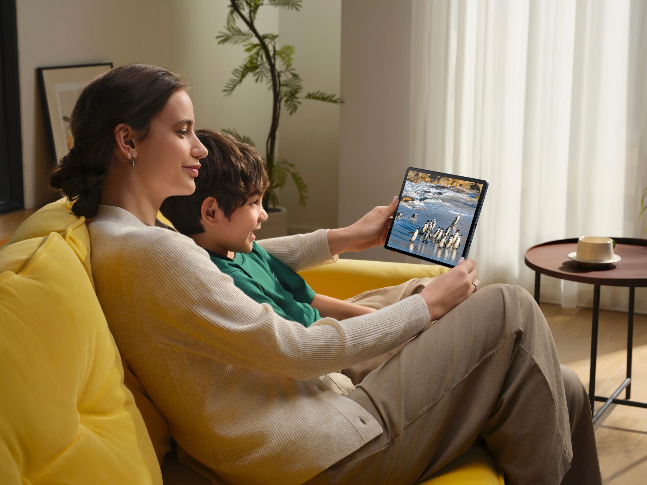 OPPO lancia in Italia il nuovo tablet Pad SE e gli auricolari Enco Buds3 - macitynet.it