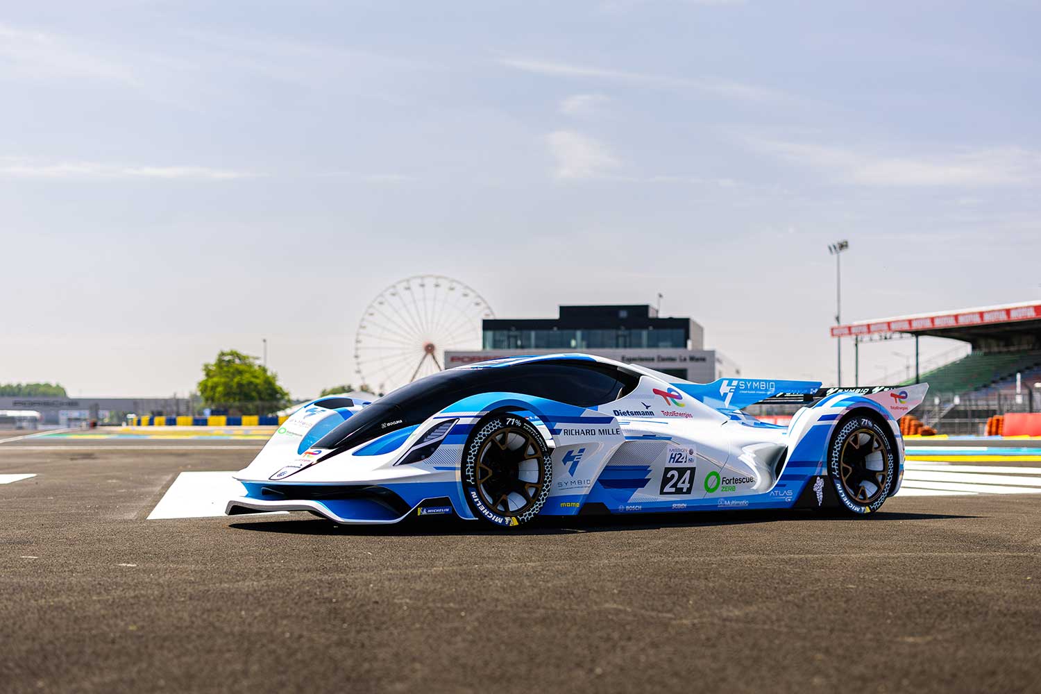 24 Ore di Le Mans, da Bosch un concept a idrogeno per il futuro del motorsport - macitynet.it 24 Ore di Le Mans, da Bosch un concept a idrogeno per il futuro del motorsport - macitynet.it
