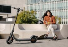 Segway Ninebot F2 E in sconto da 499 a 399 euro Segway Ninebot F2 E in sconto da 499 a 399 euro - macitynet.it