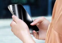 Pellicola oscurante per la privacy su iPhone, 4 pezzi a 2 € - macitynet.it