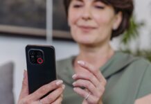 Emporia Smart7 ME7 e Lite sono gli smartphone per senior che durano nel tempo - macitynet.it