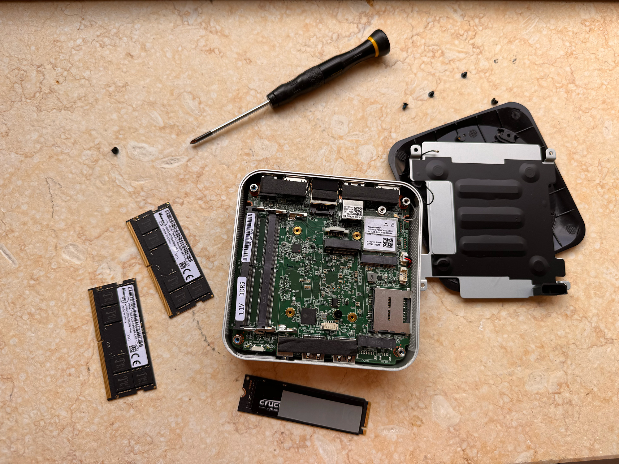 Recensione Geekom A6 Mini PC con AMD Ryzen 6800H, piccolo ma potente e versatile - macitynet.it Recensione Geekom A6 Mini PC con AMD Ryzen 6800H, piccolo ma potente e versatile - macitynet.it