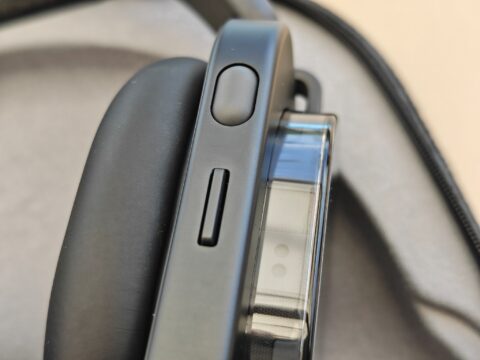 Recensione Nothing Headphone (1), design iconico e tecnologia avanzata - macitynet.it