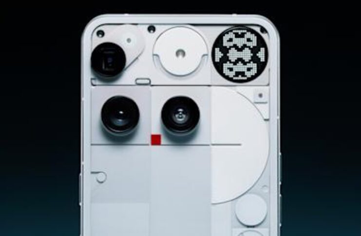 Nothing Phone 3 è il top di gamma con schermo secondario Glyph Matrix - macitynet.it