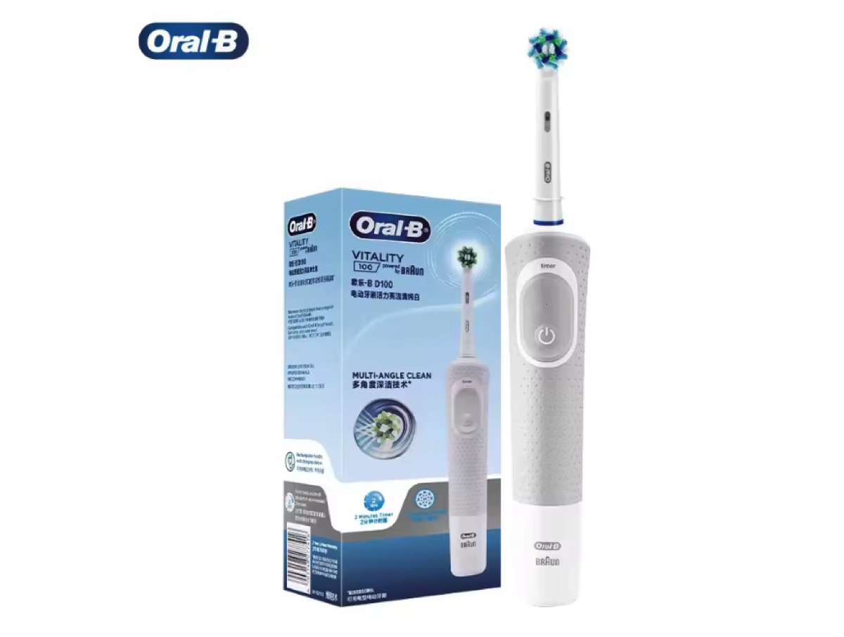 Sorriso perfetto, prezzo incredibile per Oral-B D100 a soli 23,29 euro - macitynet.it Sorriso perfetto, prezzo incredibile per Oral-B D100 a soli 23,29 euro - macitynet.it