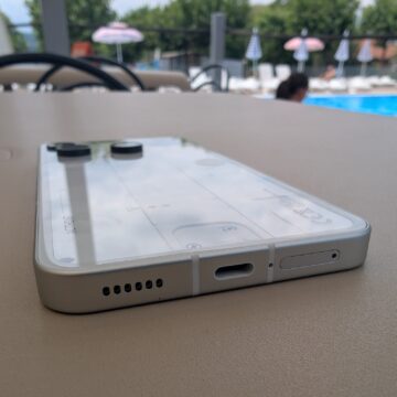 Recensione Nothing Phone (3), un flagship ambizioso - macitynet.it